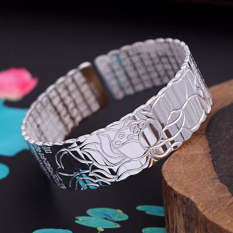 Pulseira Flor de Lótus para Mu - Wedding Sutra avaliação e preço